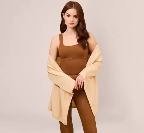 Adrianna Papell Classic S'Hug® With Tunnel Sleeves In CHAMPAGNE New